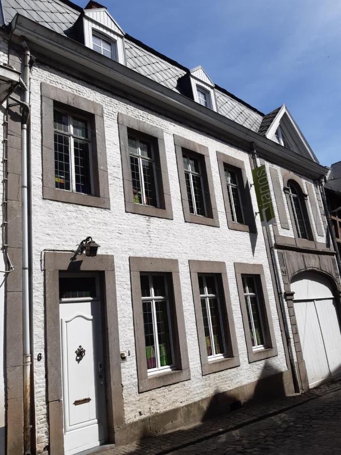 Chez Therese Stavelot Bagian luar foto